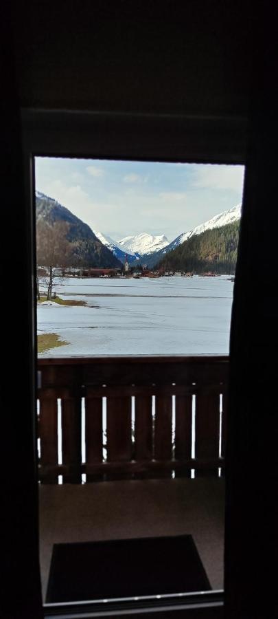 Ferienhaus Lechtaler Alpen Bach  Buitenkant foto