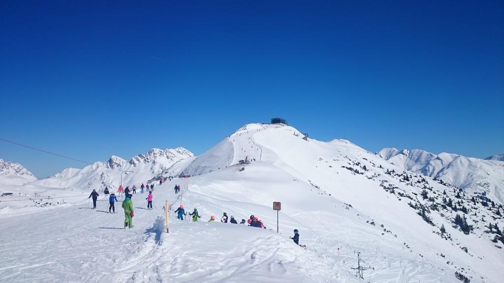 Ferienhaus Lechtaler Alpen Bach  Buitenkant foto