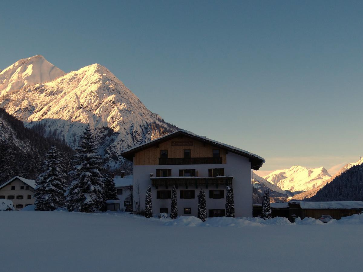 Ferienhaus Lechtaler Alpen Bach  Buitenkant foto